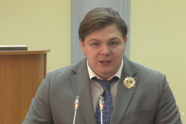 Стоп-кадр прямой трансляции сессии Верховного Совета РХ
