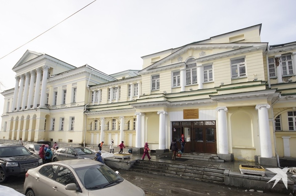    Дети, переехавшие из усадьбы Харитоновых-Расторгуевых будут заниматься также в близлежащих школах Алексей БУЛАТОВ