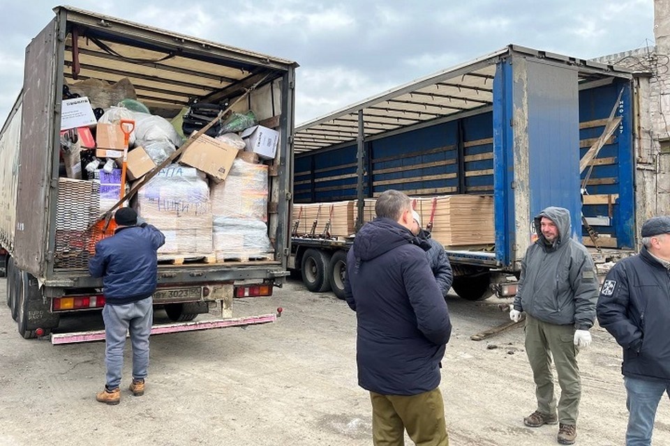    Из Санкт-Петербурга в Мариуполь доставили новую партию гуманитарной помощи. Фото: Канал Представительства Санкт-Петербурга в Мариуполе