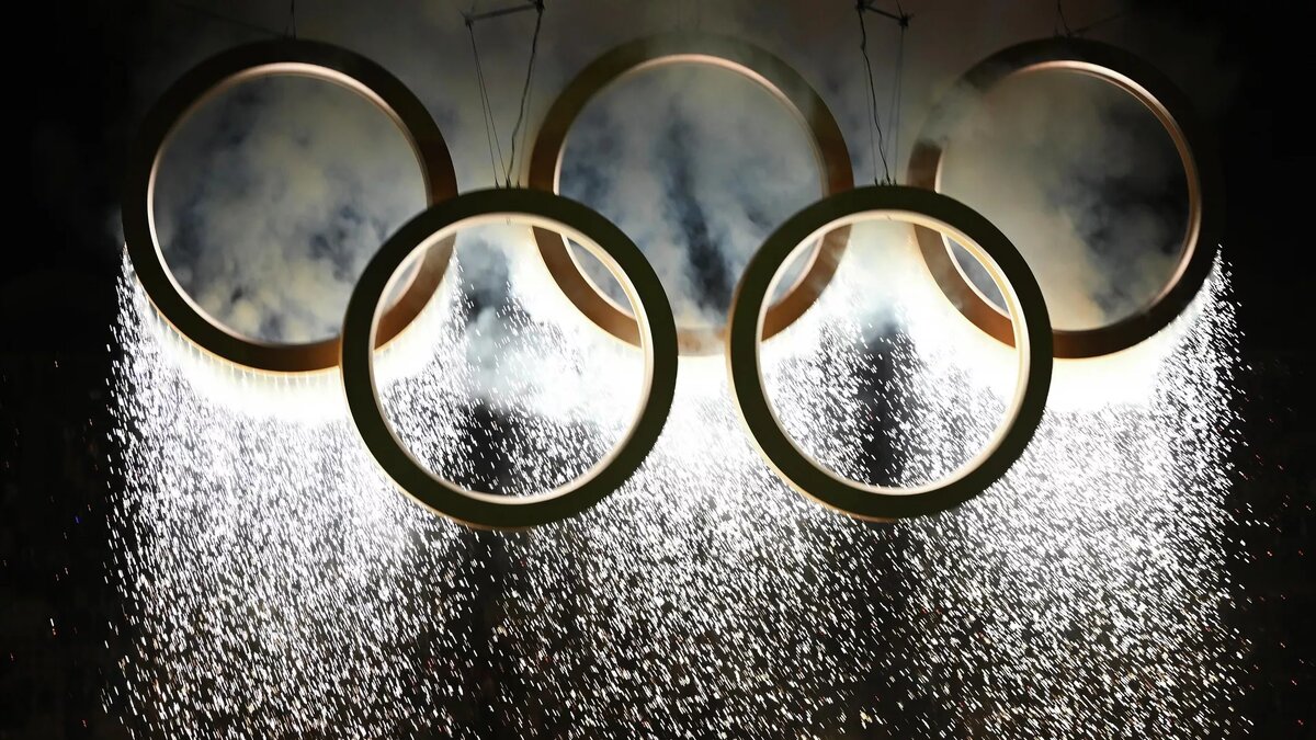 Церемония открытия XXV зимних Олимпийских игр на стадионе Сан-Сиро в Милане / © Sputnik / РИА Новости