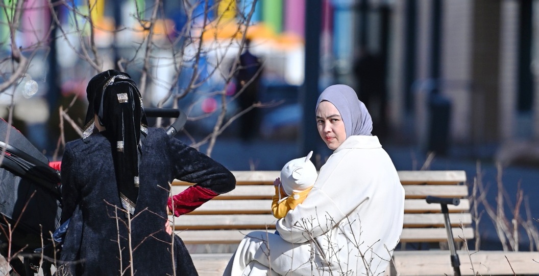 Как Ситора стала "малоимущей": мигранты сделали помощь от России источником дохода