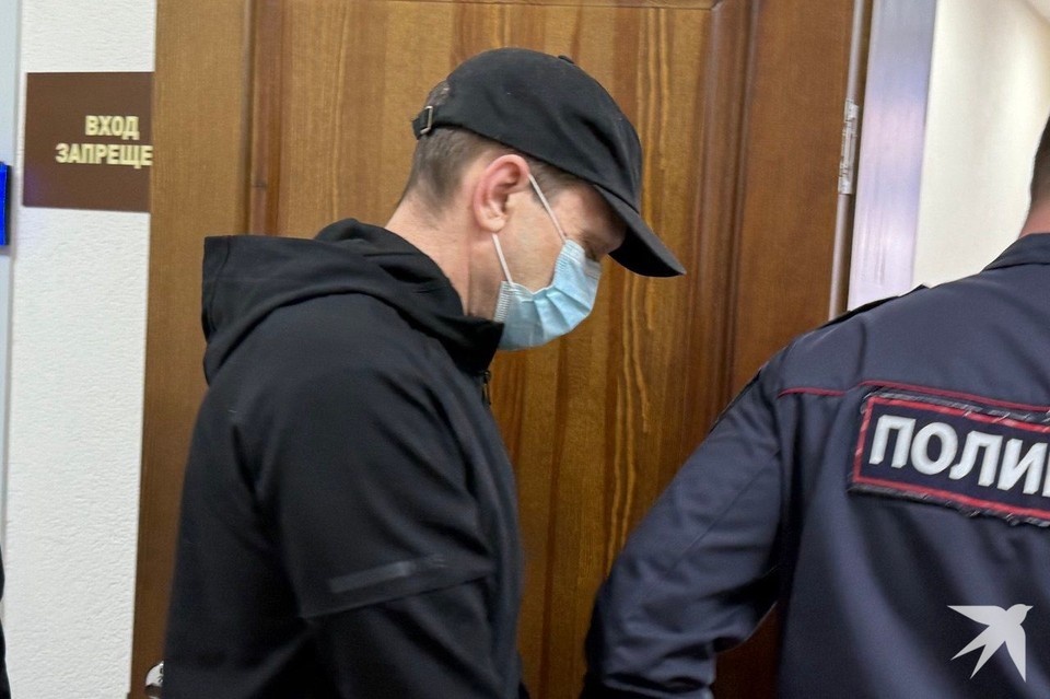    Виктора Петриченко признали виновным в убийстве семи человек, совершенном 33 года назад Олег ГАЛИМОВ