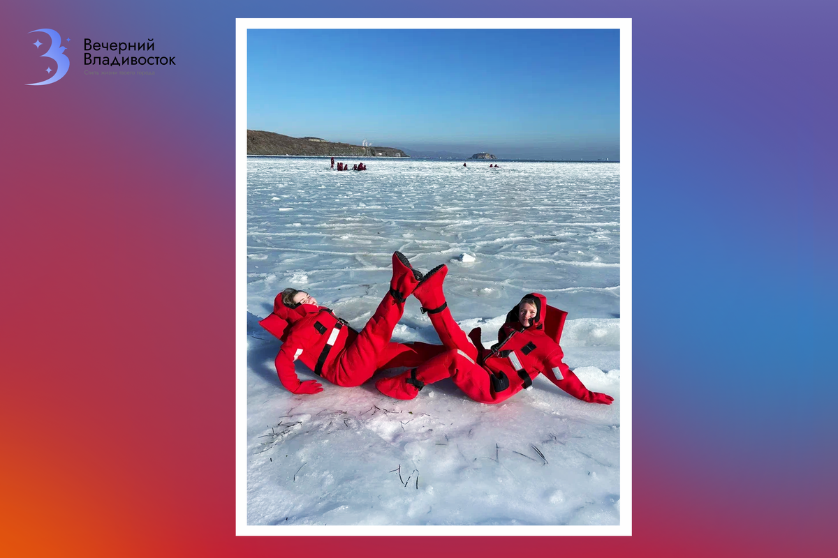 Специальный костюм защищает голову, руки и ноги от воды