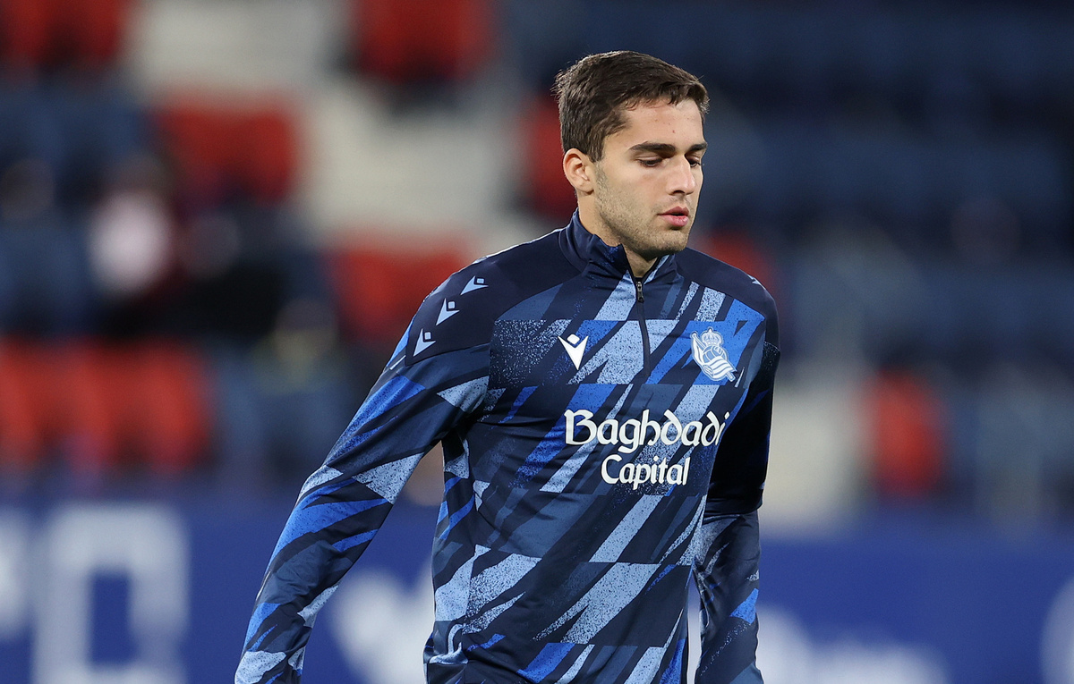    Полузащитник "Реал Сосьедад" Арсен Захарян  Ion Alcoba Beitia/Getty Images