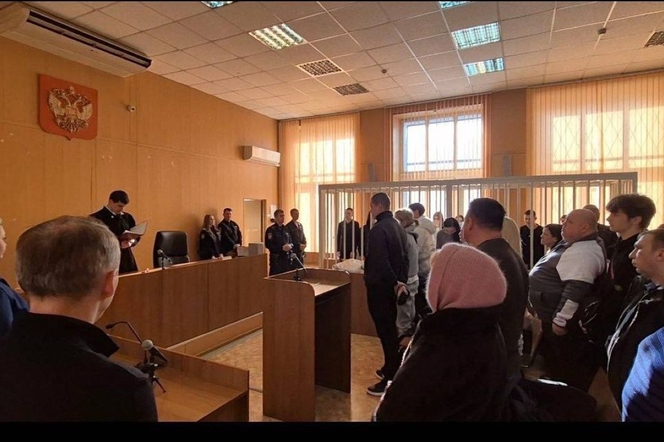    Четверо девушек и шесть парней прятали наркотики в Заельцовском и Калининском районах. Фото: пресс-служба прокуратуры по Новосибирской области