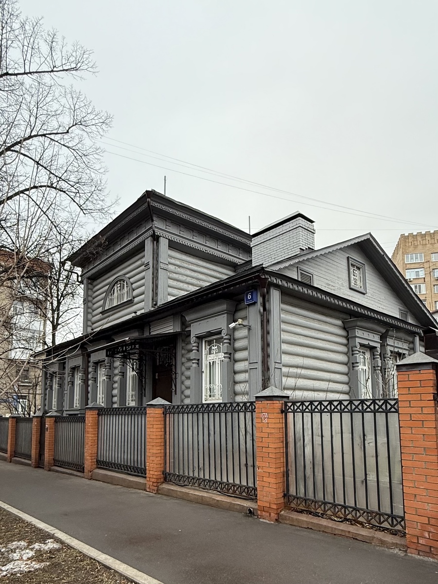 Фото автора канала. Усадьба Ю.Д. Москатиньева.