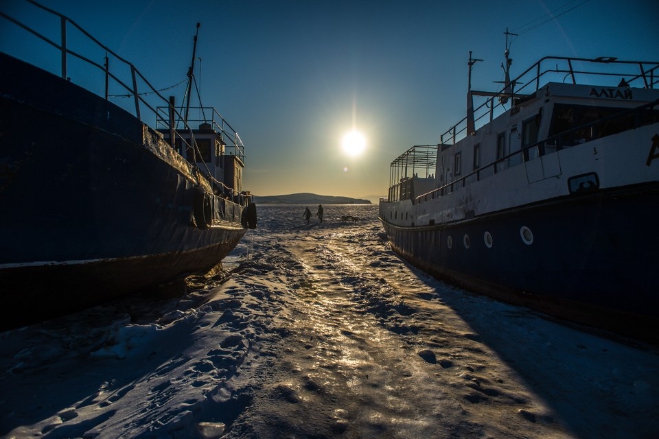    В Иркутской области планируют штрафовать за выезд на лед вне переправ Виктор ГУСЕЙНОВ