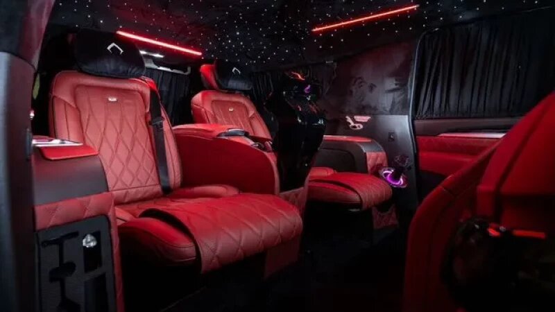     Cadillac Escalade 6.2 AT продают в Новосибирске. «Авито»