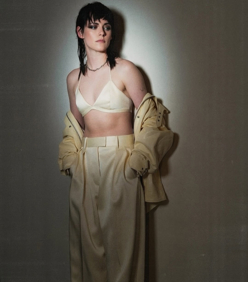 Образ Кристен Стюарт для мероприятия Architectural Digest Celebrates Design Making A Difference. Материал: Адир Абергель.