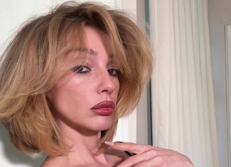     Настя Ивлеева