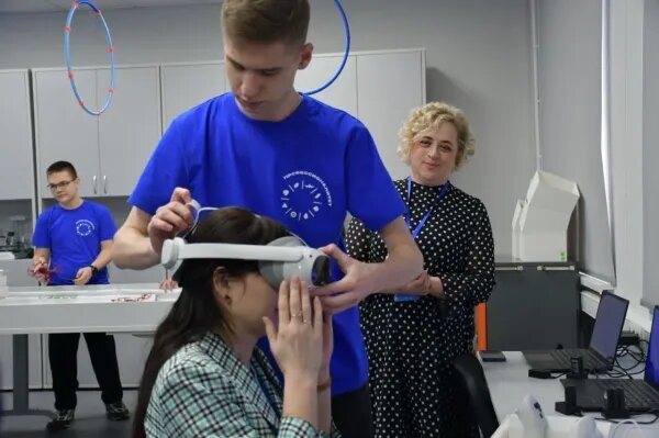 В тольяттинском колледже прошел профтур для директоров школ