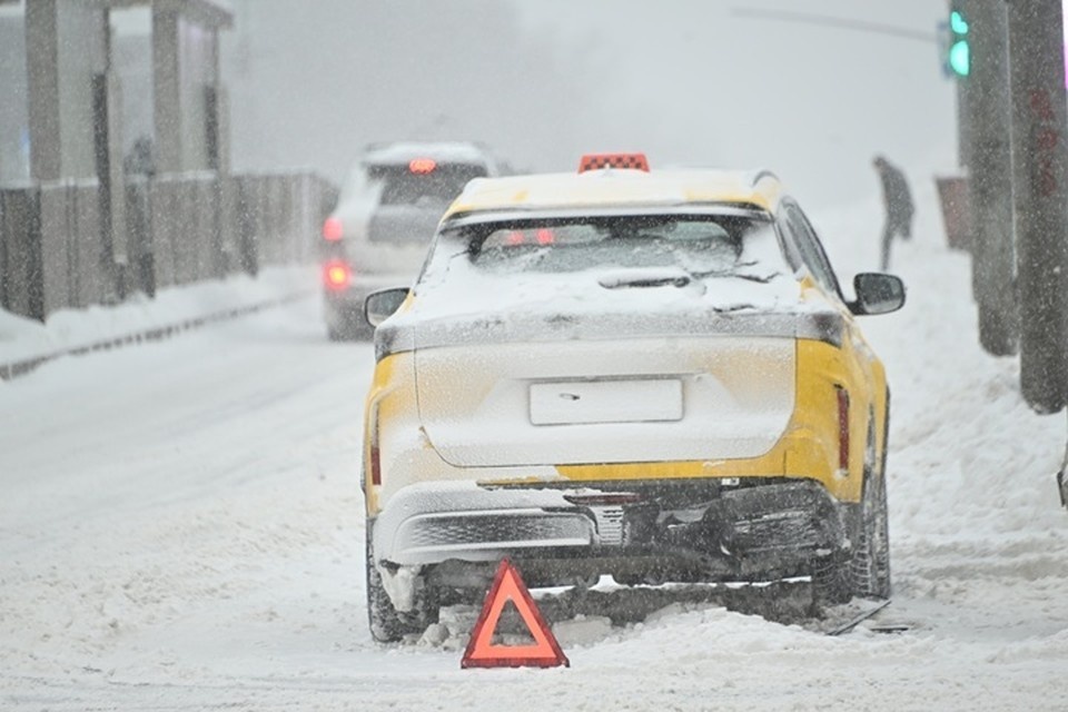    Попасть в автоаварию - это всегда стресс, но в Херсонской области процедуру можно значительно ускорить Евгения ГУСЕВА