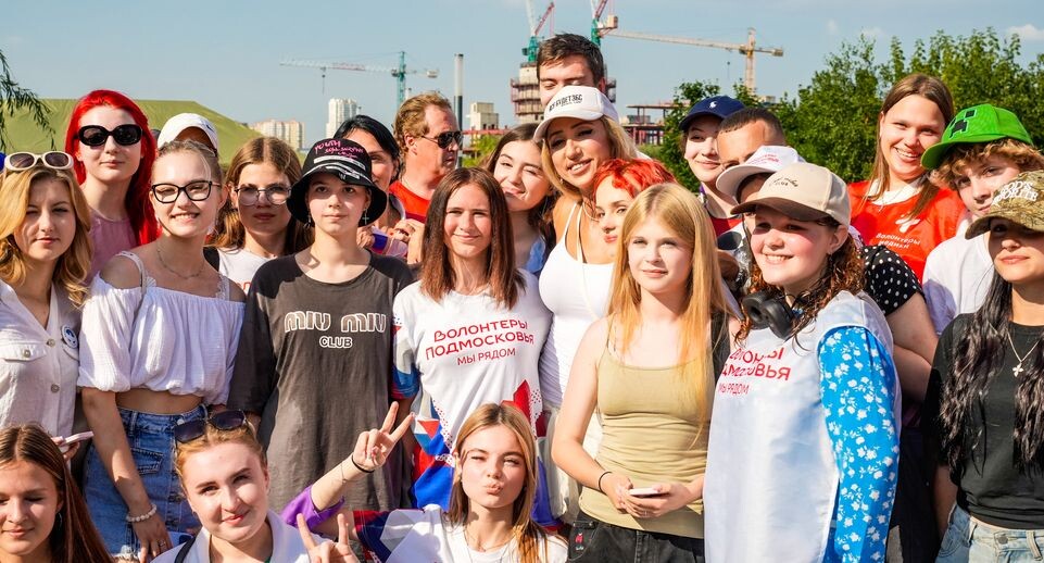    Паблик-ток блогера "Tatarka FM" Лилии Абрамовой в рамках волонтерского фестиваля / Медиасток.рф