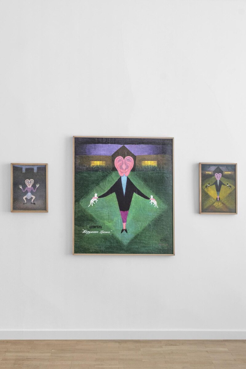 Пресс-служба Alina Pinsky Gallery📷Картины «Двойное ухо», 2010, «Безумная Грета», 2019, «Безумная Грета», 2010. Из серии «Шпигель»