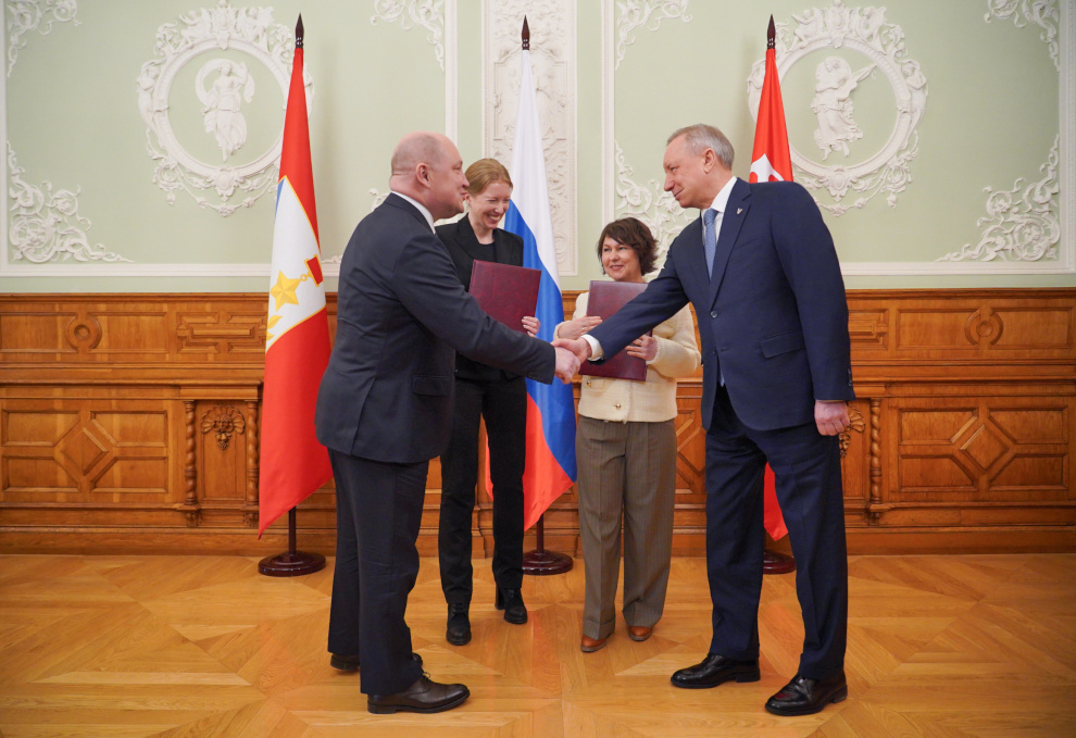    Фото: https://www.gov.spb.ru/press/governor/312002/