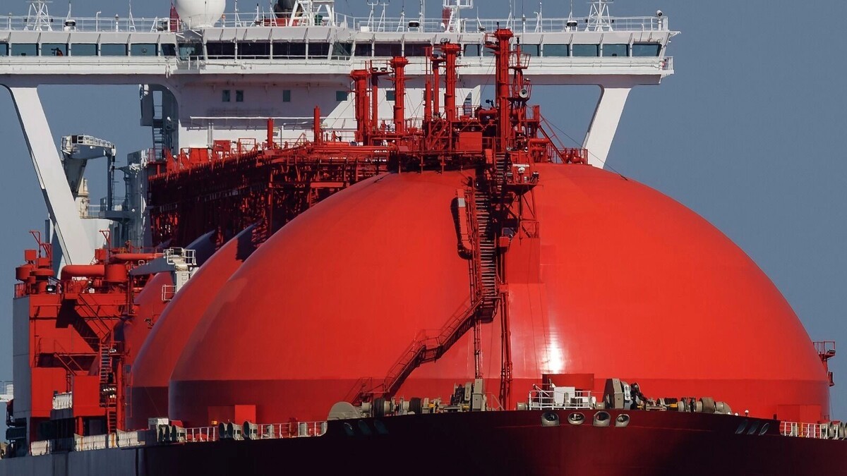    поставки СПГ