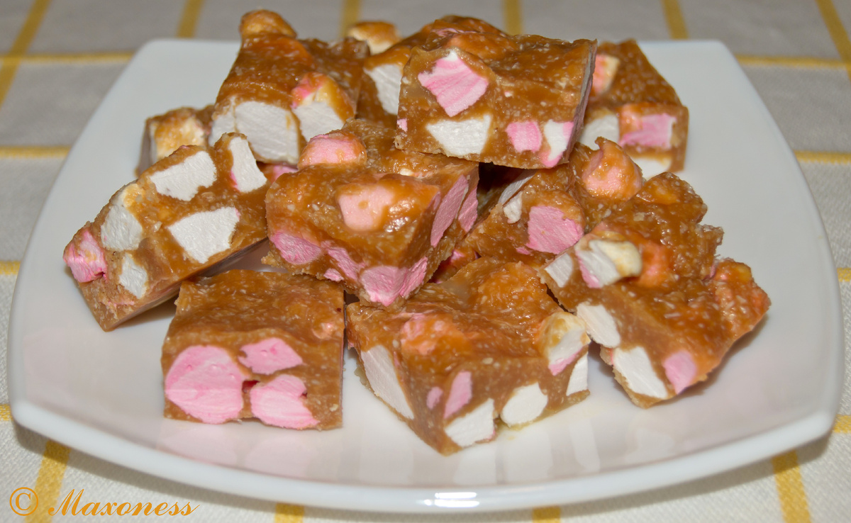 Арахисовые конфеты с маршмэллоу