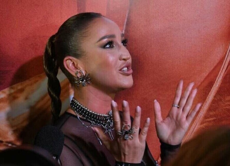     Ольга Бузова