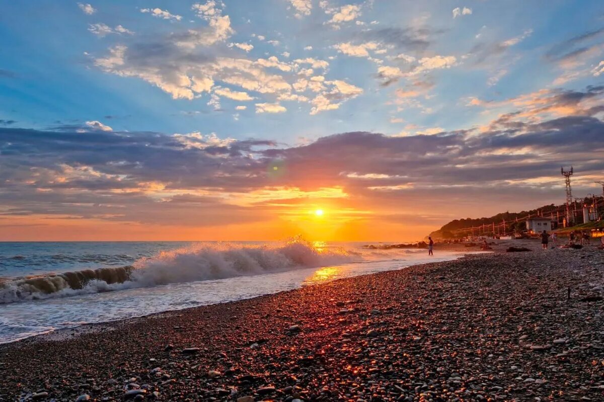 Иметь домик у моря - мечта многих