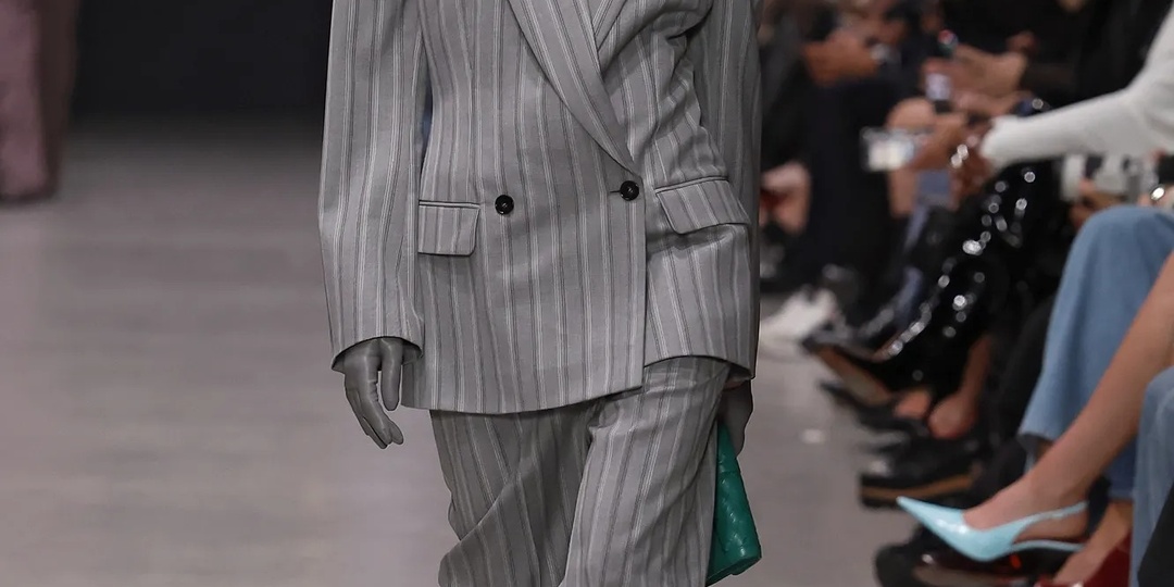 Выбираем идеальный брючный костюм