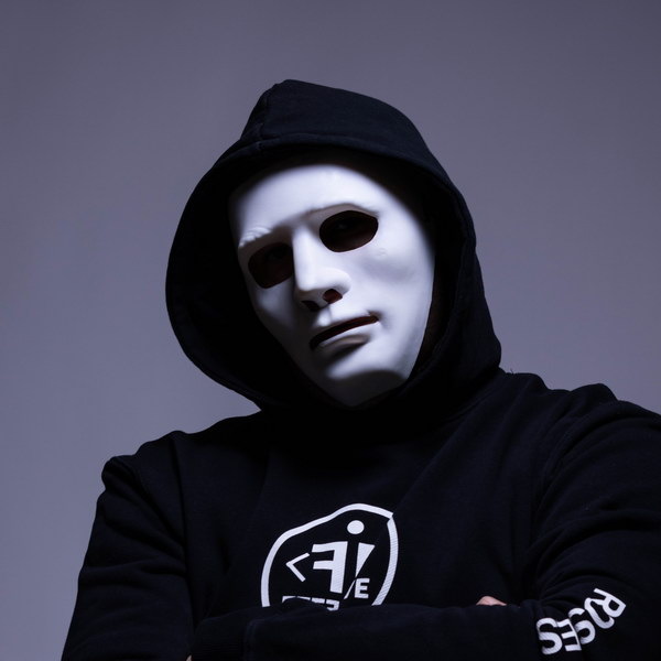     Обладатель «Грэмми» Imanbek станет хедлайнером музыкальной программы фестиваля «Энерджи горы»