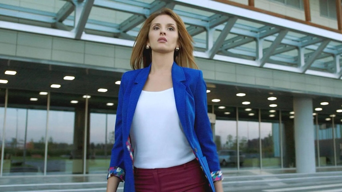 Актриса София Каштанова в роли Виктории