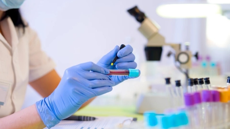 Сифилис у онкобольных. Сюрприз с положительным МR – личный опыт