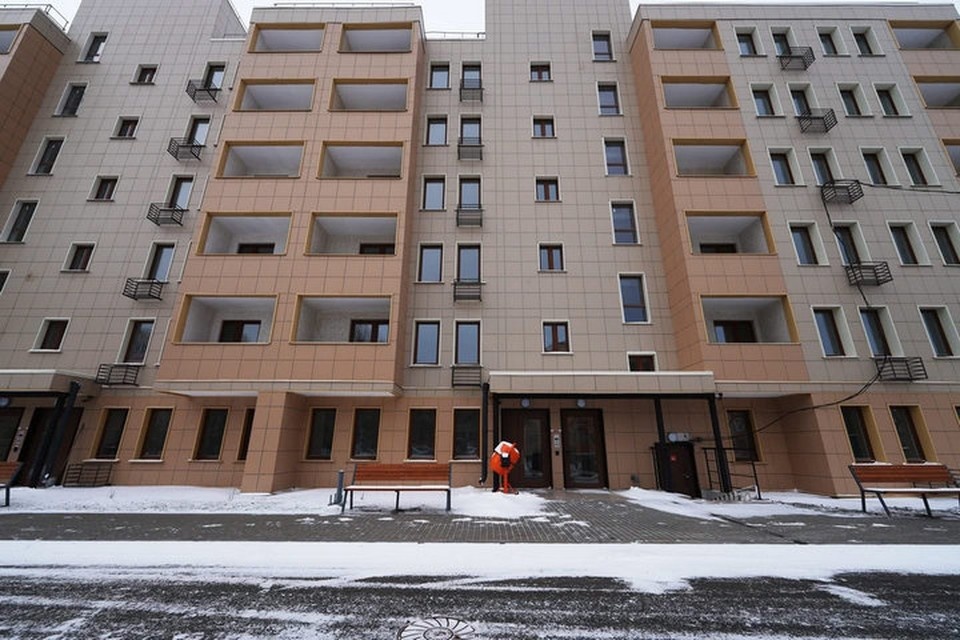    Вопросы по оформлению недвижимости волнуют многих жителей ДНР Александр ИВАНОВ