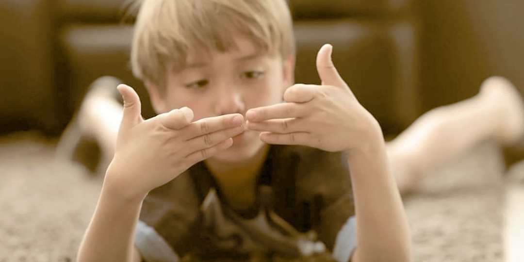 Как понять, что у ребенка аутизм