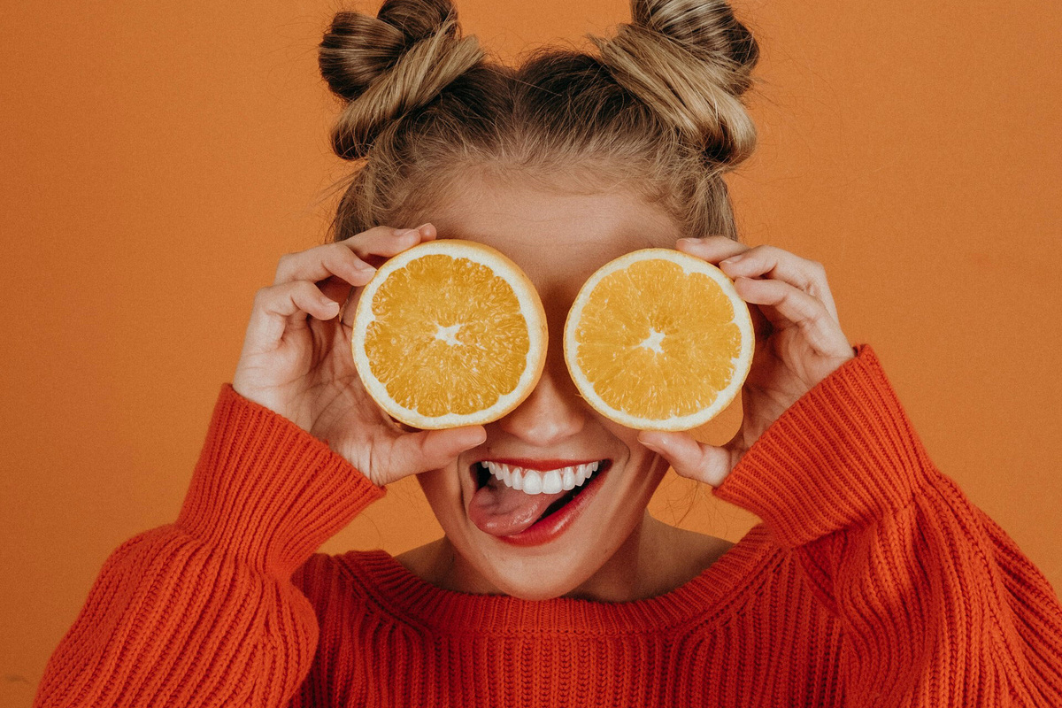     5 лучших гаджетов для неё до 3000 рублей