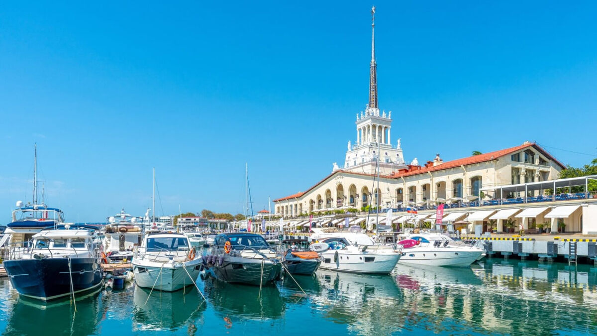 Яхтенной марины Sochi Grand Marina 