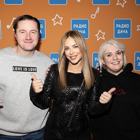     Ани Лорак задумалась об автобиографической книге