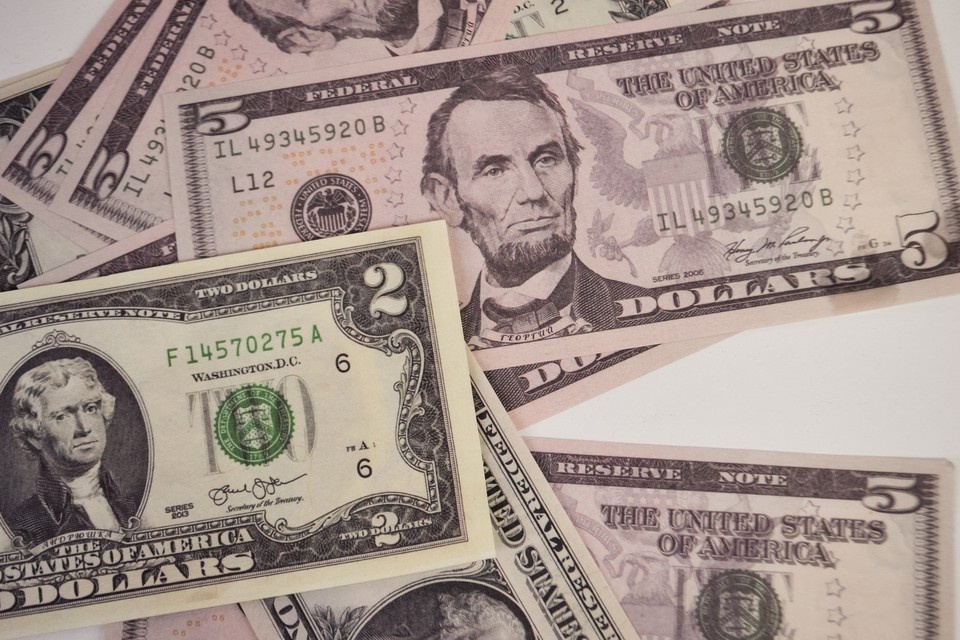    В Китае на корпоративе начальник выложил на стол $26 млн: «Берите, сколько хотите» Даниил ОПАРИН