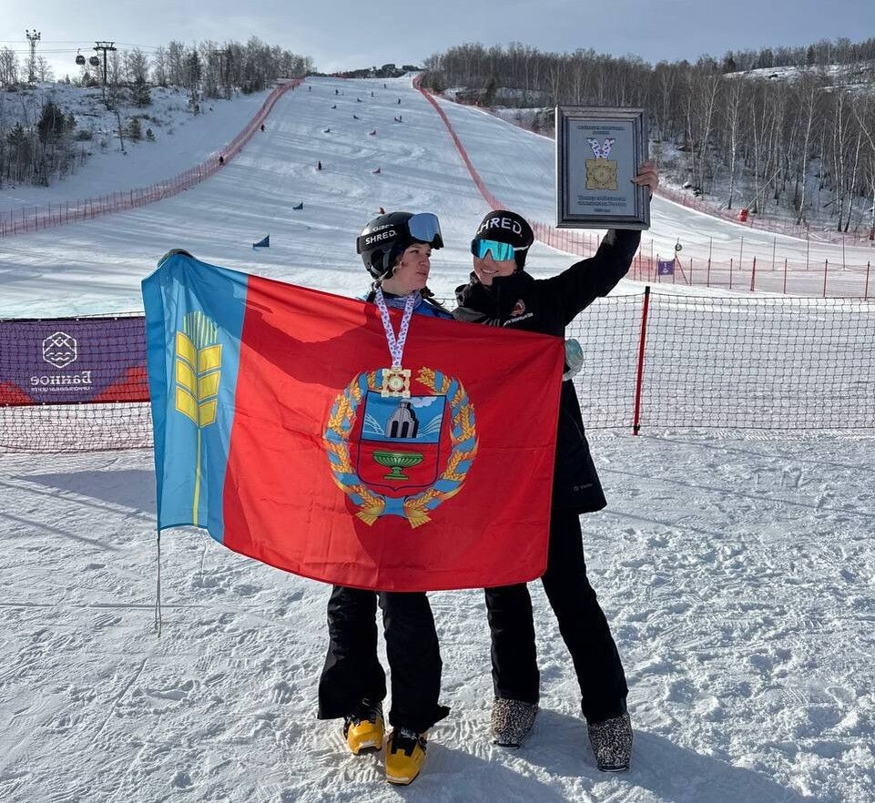    Цена золота - шесть сотых! Мария Травиничева - чемпионка России в параллельном слаломе-гиганте