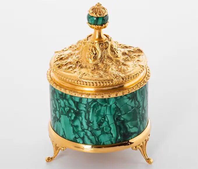 Шкатулка «Времена года», бронза, золочение, малахит (компания «Сентябревъ»)