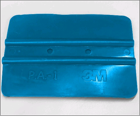 На рисунке показан пример подходящего инструмента для распорки, который будет использоваться при выполнении данного технического бюллетеня.