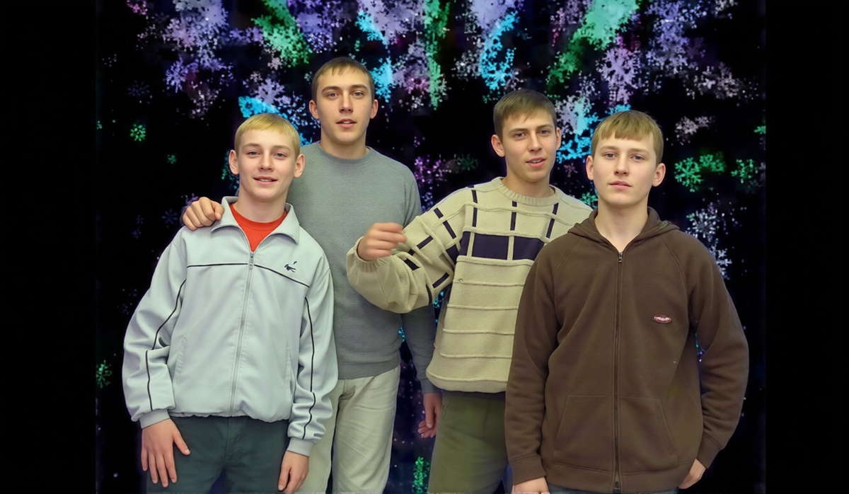 Кадр из клипа на песню "Новый год".