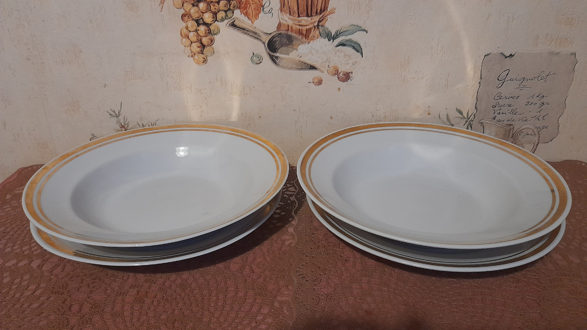 Листайте галерею