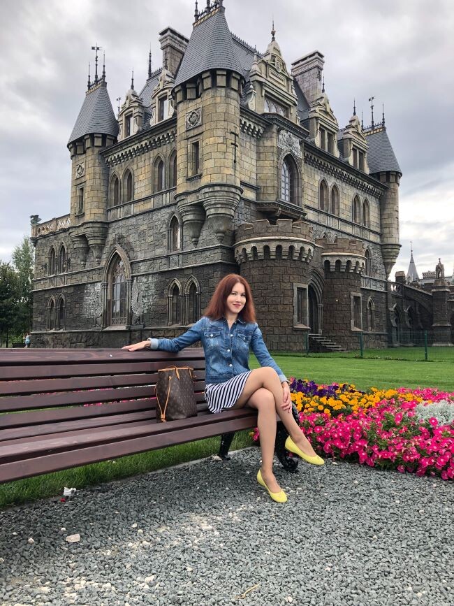 Замок Гарибальди. Листайте галерею.