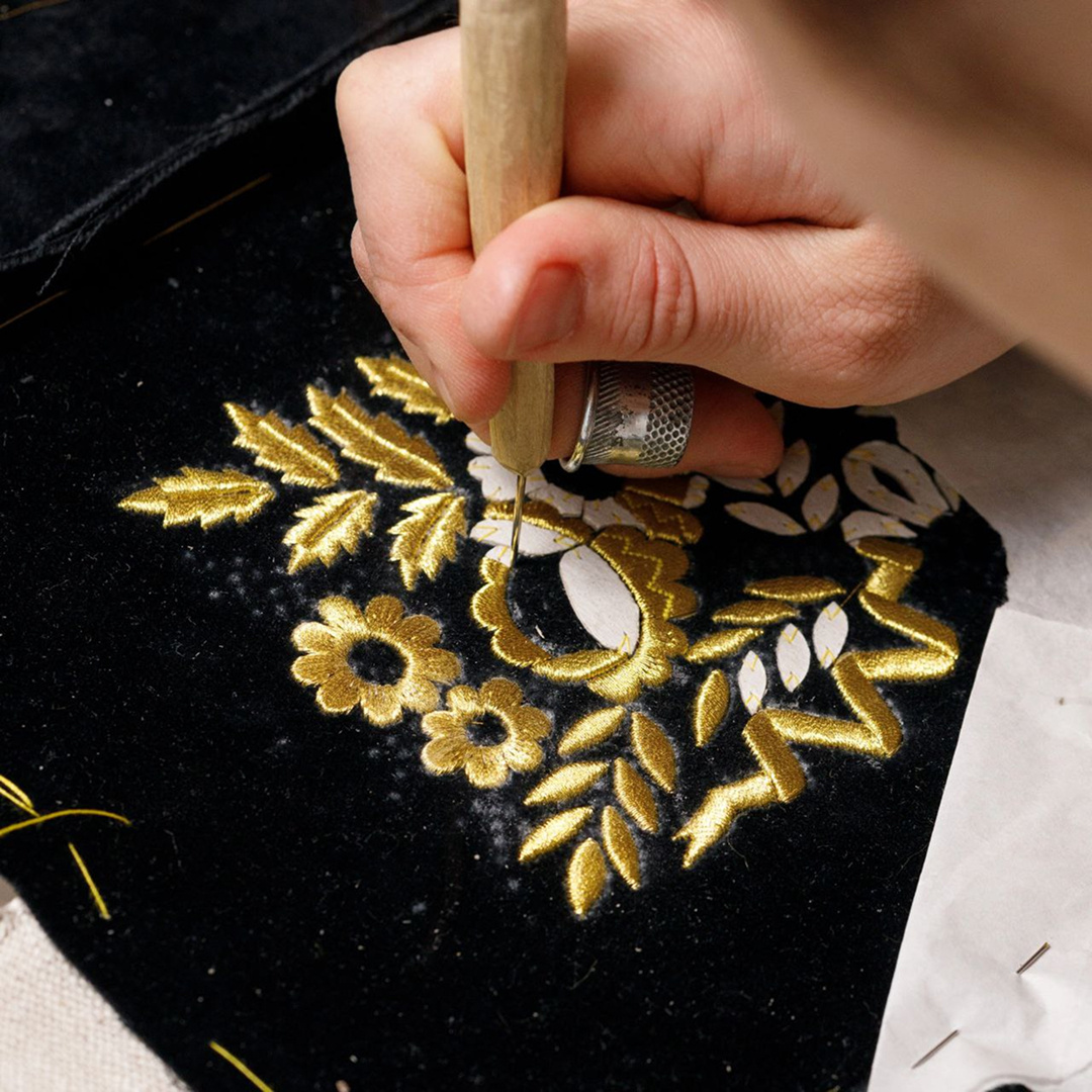 Источник фото: zolotoshvei.com, vishivka2.ru