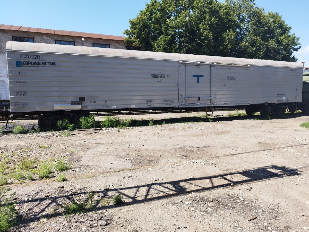 Модернизированный с продлением вагон-термос производства НВРК. Источник: НВРК