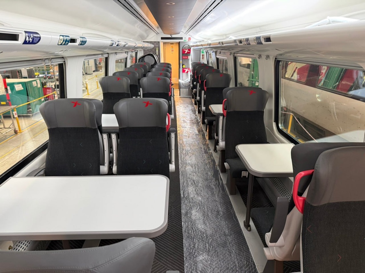 Интерьер модернизированного поезда Voyager от Alstom для CrossCountry. Источник: Today’s Railways