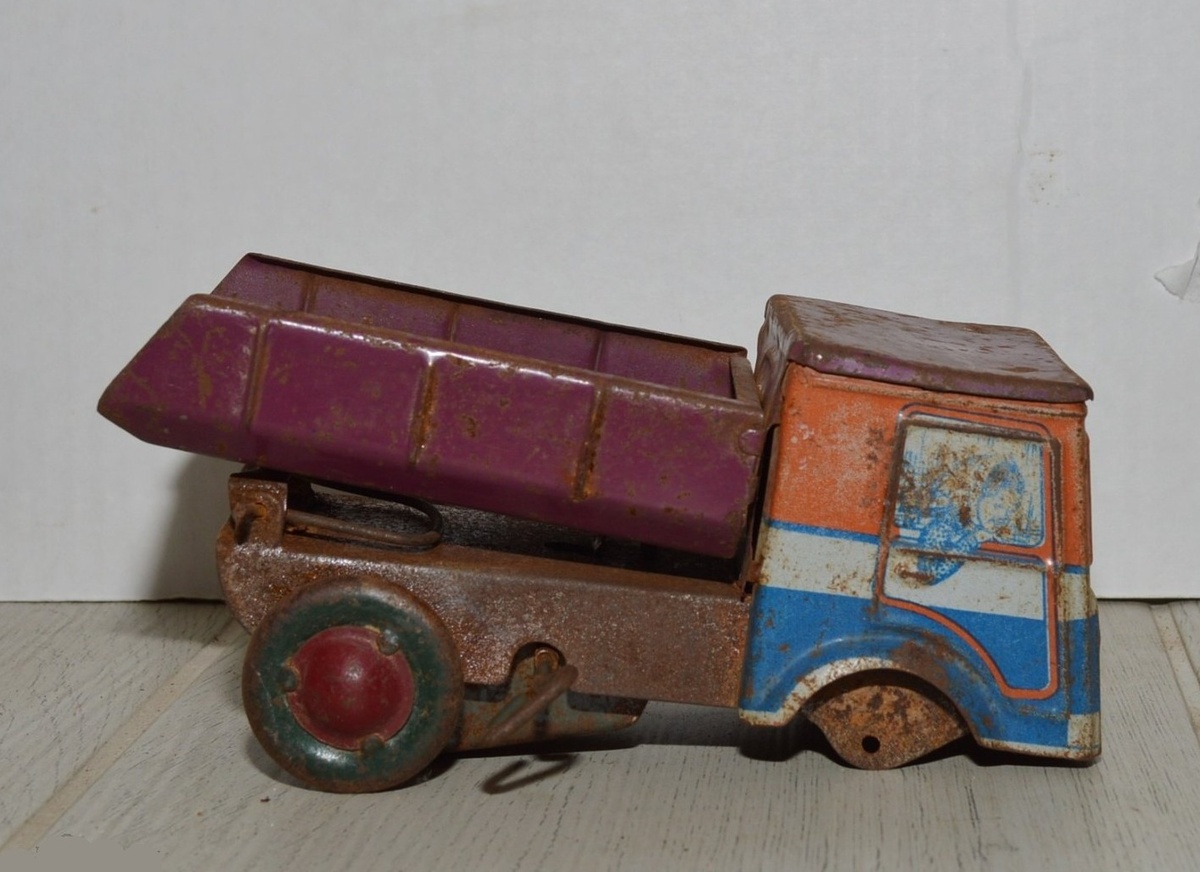 Автомобиль грузовой, производитель п/о "Радуга", г. Верхняя пышма. Фото из открытых источников. Листаем галерею -->>