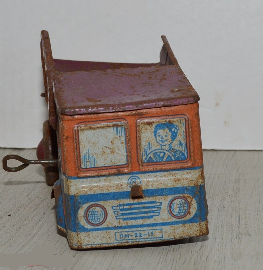 Автомобиль грузовой, производитель п/о "Радуга", г. Верхняя пышма. Фото из открытых источников. Листаем галерею -->>