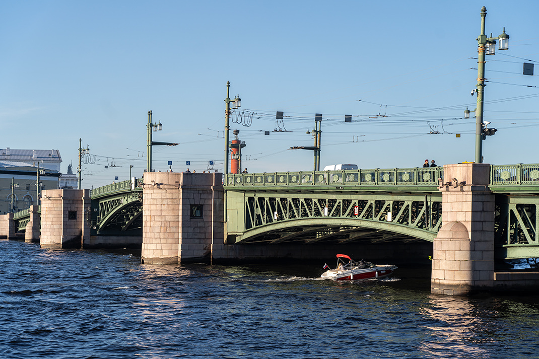 Дворцовый мост