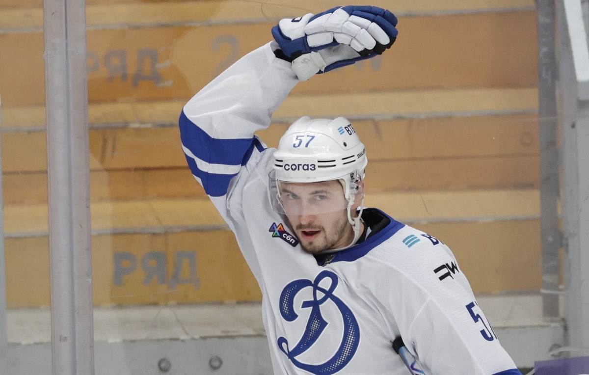    Форвард "Динамо" Артем Швец-Роговой  Михаил Синицын/ТАСС