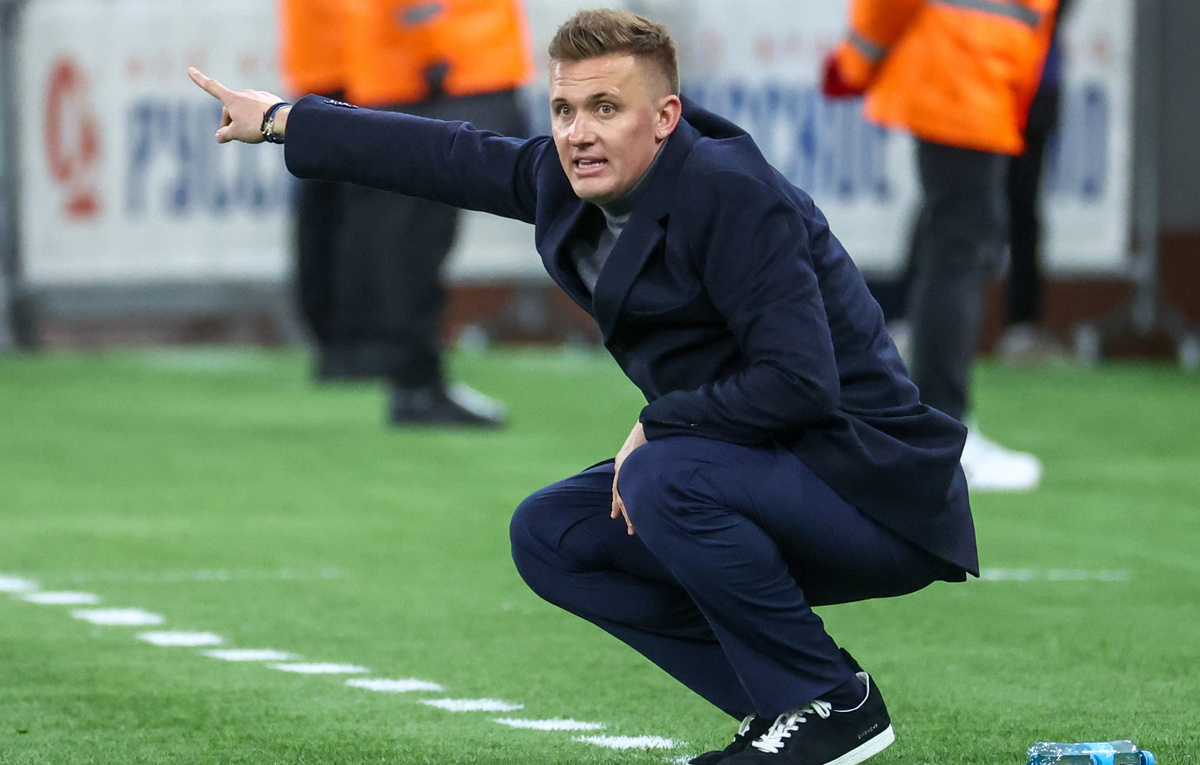    Главный тренер "Пари Нижний Новгород" Алексей Шпилевский  Сергей Фадеичев/ТАСС