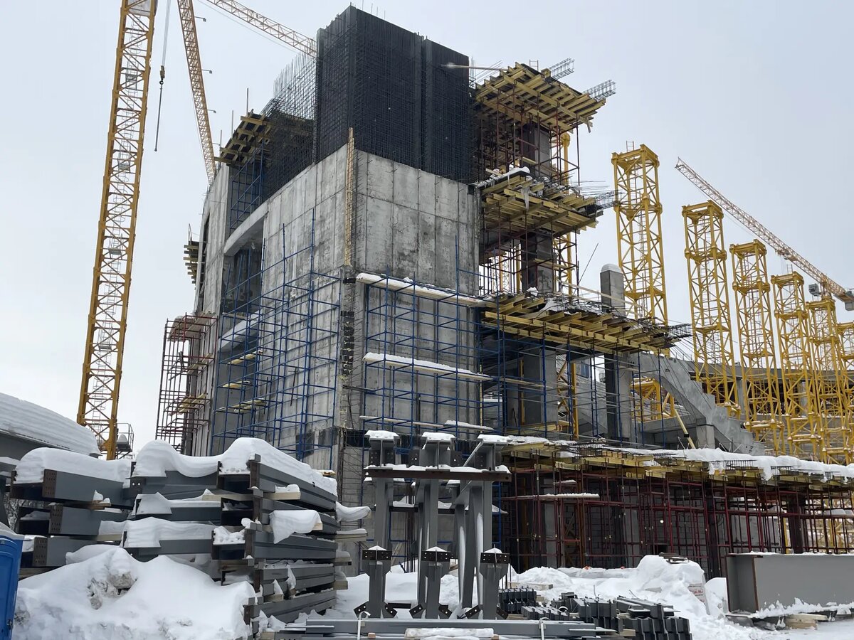 Монтаж железобетонного каркаса здания