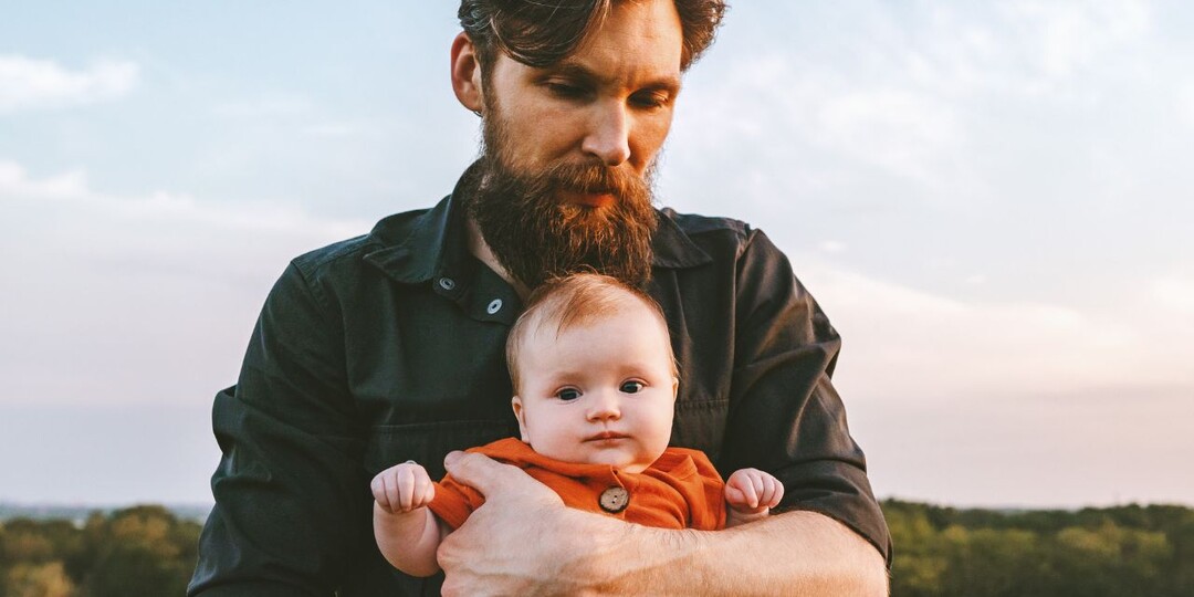– Мы хотим, чтобы ты переехала в нашу квартиру, – сказал незнакомец с ребенком. Часть 5