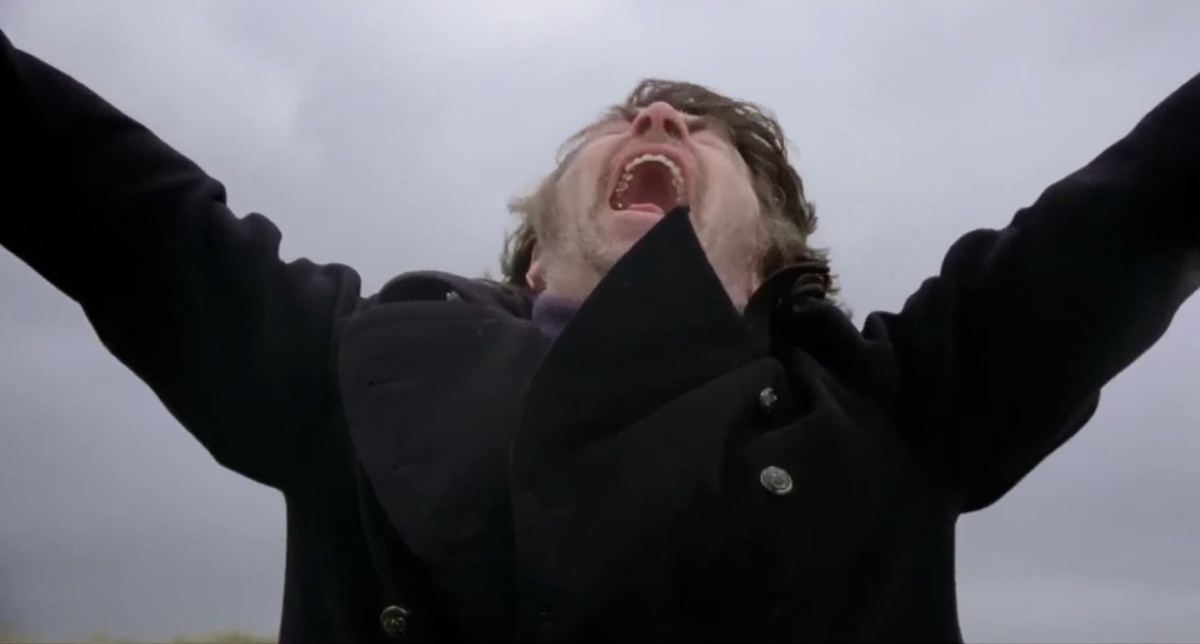 Алан Бейтс в фильме «Вопль», 1978